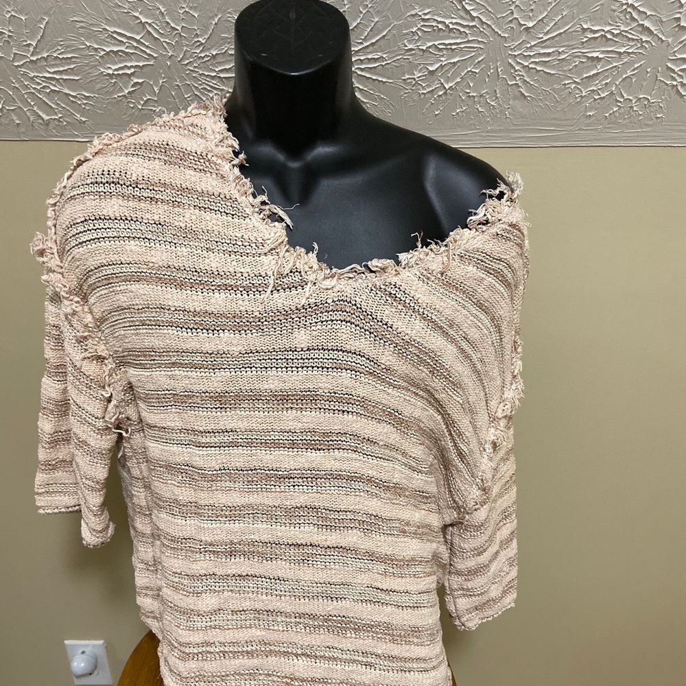 🌻Free People sweater🌻